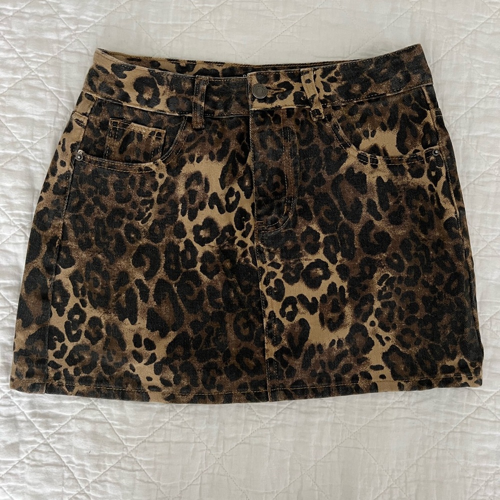 Leopard Print Mini Skirt
